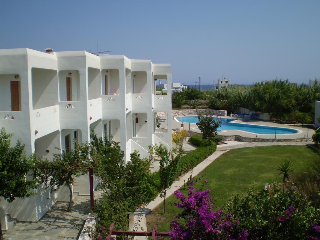 Hotel Angela Skyros Buitenkant foto