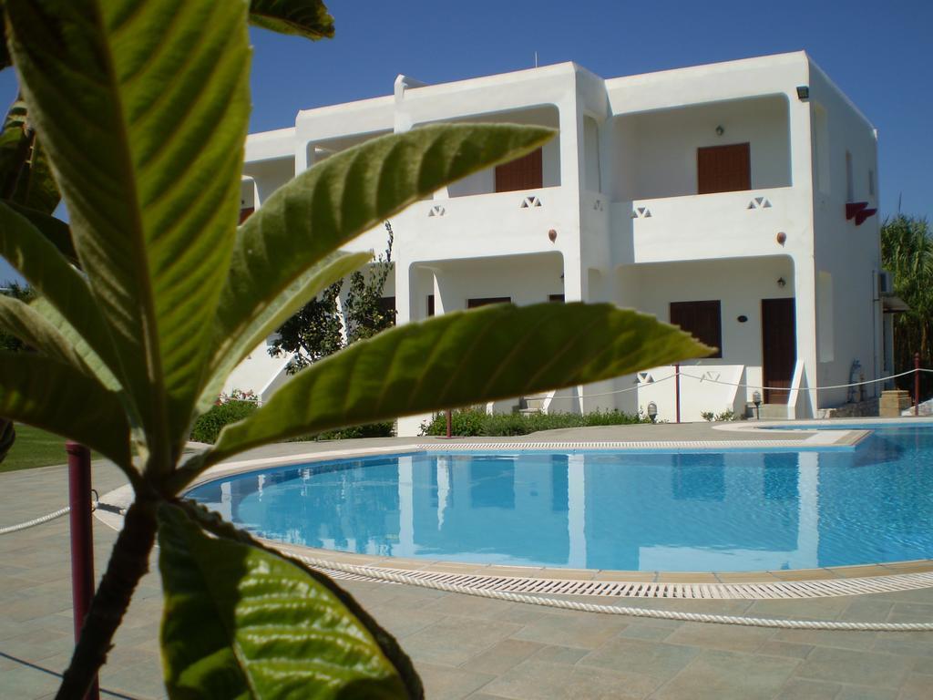 Hotel Angela Skyros Buitenkant foto