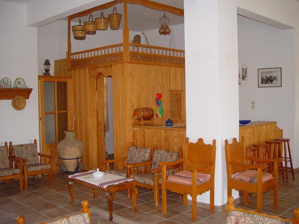 Hotel Angela Skyros Buitenkant foto